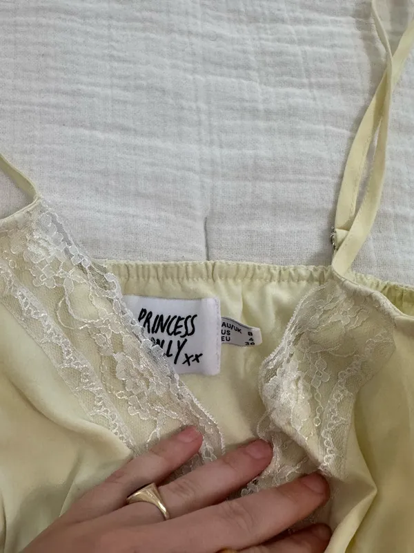 Princess Polly Crop Top - Image 2