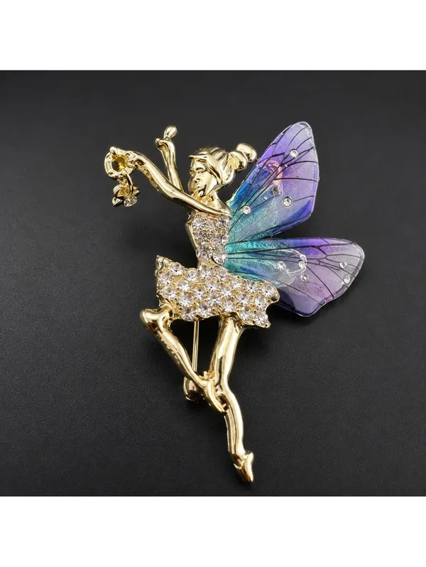 Elegant Forest Deer Brooch Pin for Women - Image 2