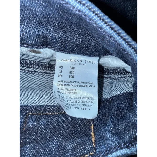 American Eagle Women's Jean‎ Shorts 000 High Rise Button AE Stretch Dark Midi - Image 3