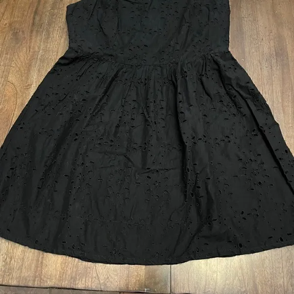 Abercrombie & Fitch Black Babydoll Dress - Image 4