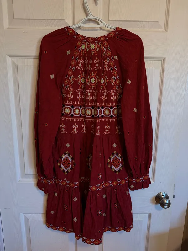 Anthropologie Niamh Dress Women Small Red Embroidered Tribal Aztec Ruffle V-neck - Image 3