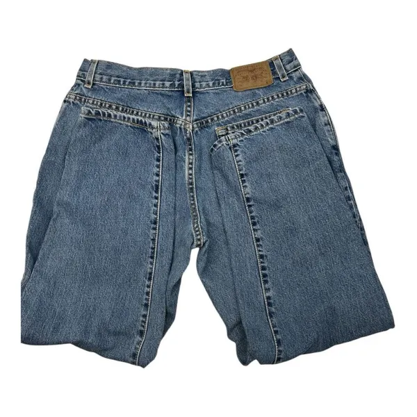 Levi’s 550 women’s relaxed fit tapered leg 14 petite jeans - Image 3