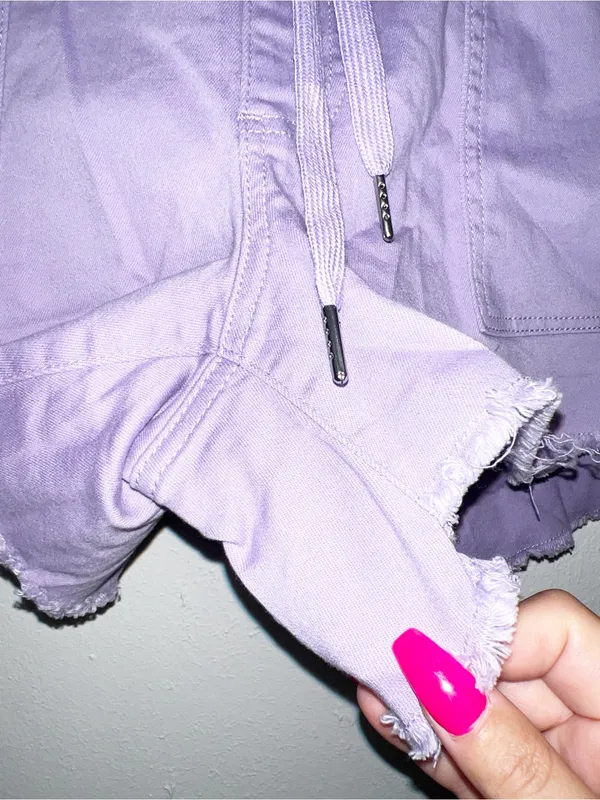 YMI Freckled Poppy Lavender Drawstring Frayed Hem Pull On Jogger Shorts - Image 3