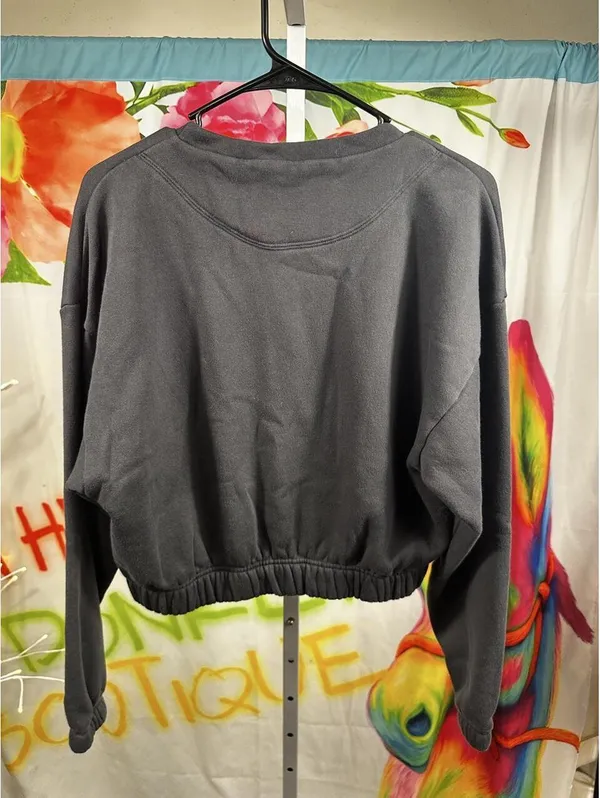 Adidas Women's Black and Grey Sweatshirt - Image 4