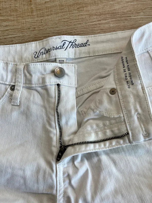 Womens Universal Thread White High Rise Jegging - 4/27R - #2 - Image 7