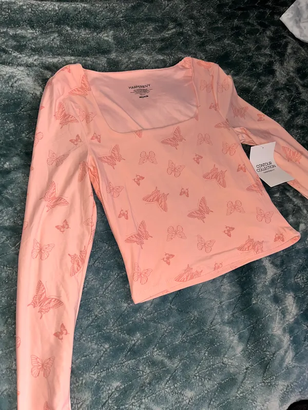 harper&ivy NWT Pink Baby Tee Square Neck Long Sleeve Butterfly’s - Image 2