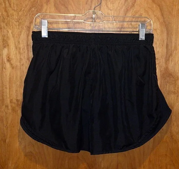 Nike Dri-Fit Shorts - Image 3