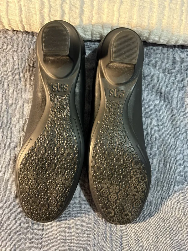 Milano Pump by SAS size 8.5 Black - Image 6
