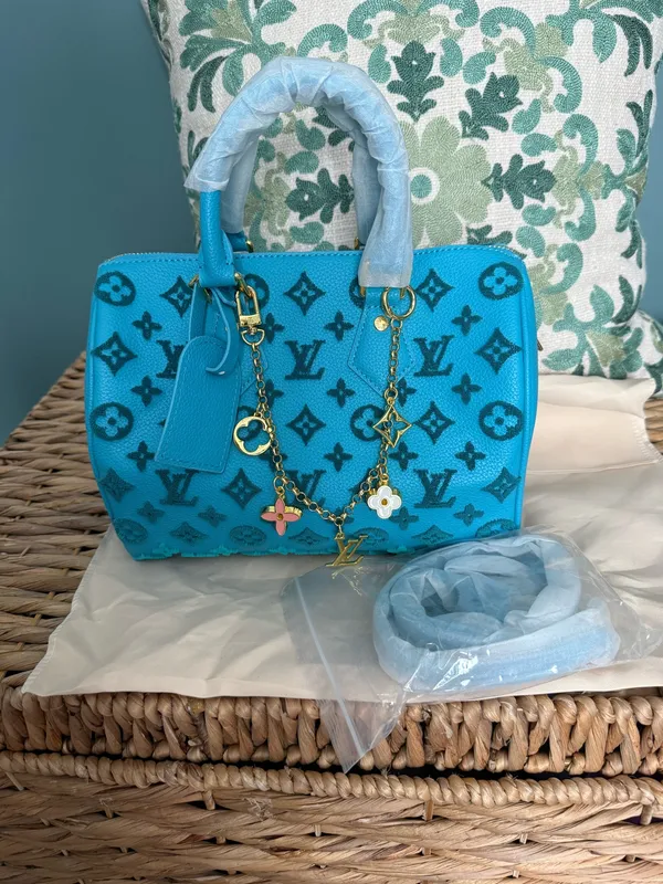 Blue handbag see description - Image 8