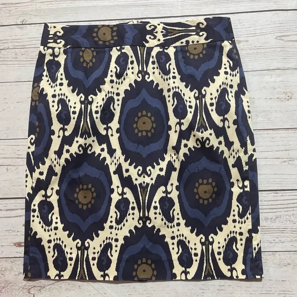 J. Crew Factory Stretch Blue Cream Pencil Skirt Size 8 - Image 5