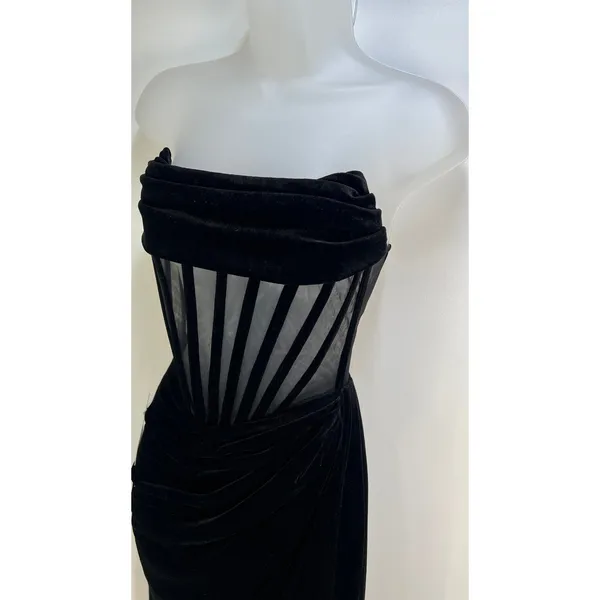 Miss Circle Priya Black Draping Corset High Slit Velvet Gown - Image 4