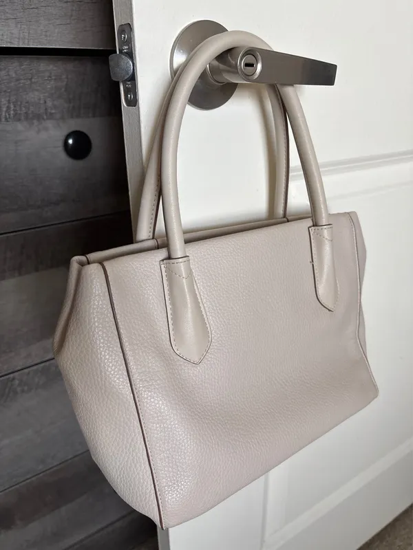 A New Day Beige Handbag Purse - Image 3