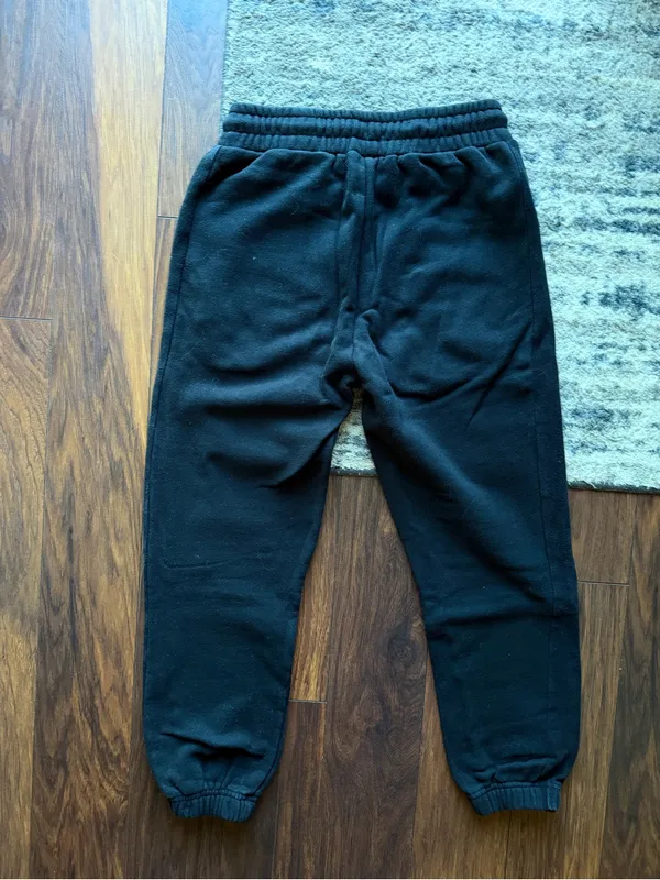 Quince organic cotton boyfriend sweats - Image 4