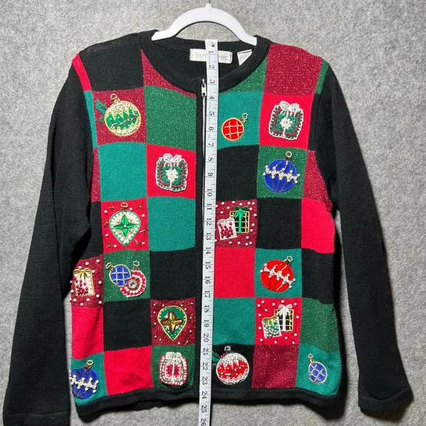 Victoria Jones Vintage Christmas Cardigan Sweater Zip Front Beaded Small‎ - Image 4