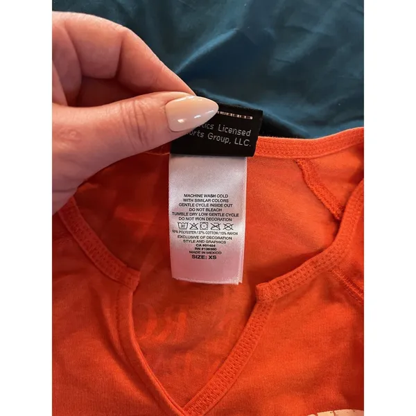 Harley Davidson T Shirt Orange & White Striped Sleeves Women XS Baton Rouge LA - Image 7