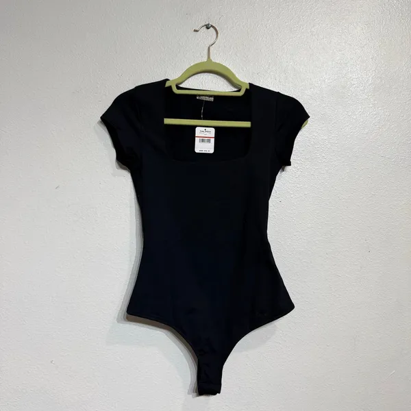 Free People Black Square Eyes Bodysuit Sz XS NWT - Image 2