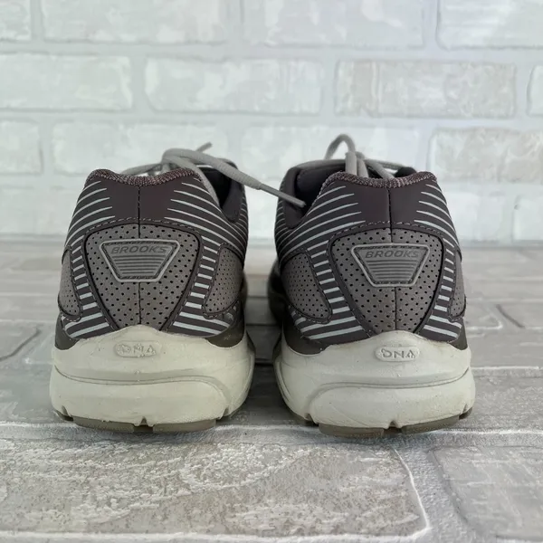 Brooks Addiction Walker Suede‎ Sneaker Shoes Womens 8 Shark Alloy Oyster Lace Up - Image 4