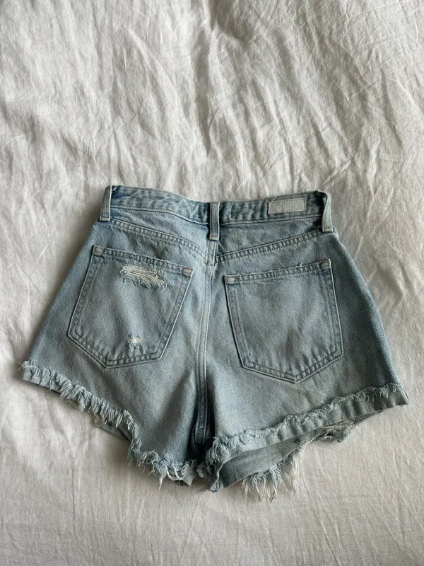Abercrombie shorts - Image 4