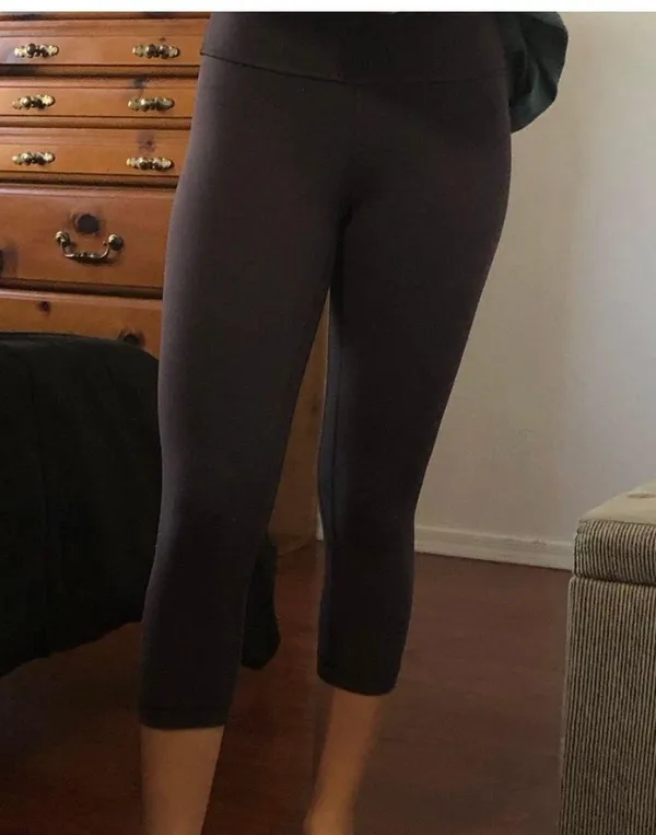Lululemon Cropped Leggings - Image 2