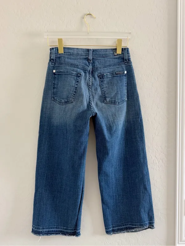 7 for all Mankind Wide Leg Crop Raw Hem Jeans Size 26 - Image 3