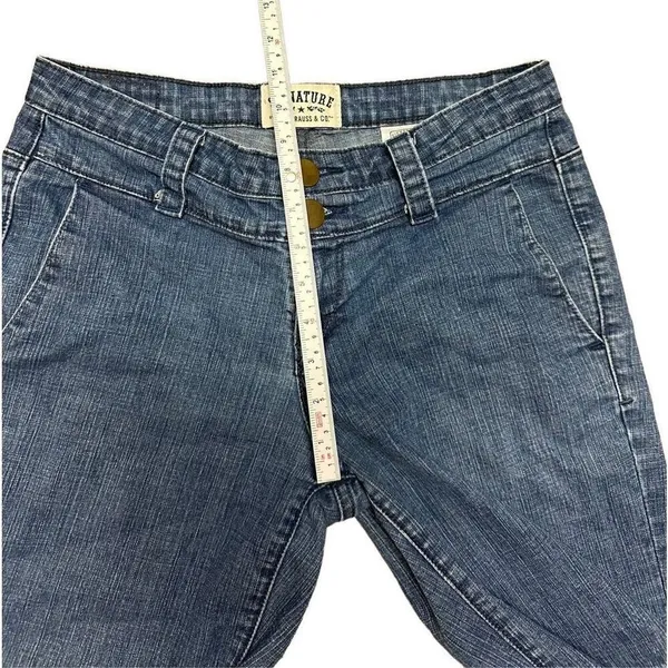 Vintage Levi's signature 10" inseam dark‎ wash mid rise jean shorts sz 6 - Image 5