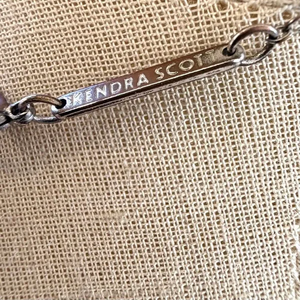 Kendra Scott Elisa Silver Tone Drusy Necklace - Image 7