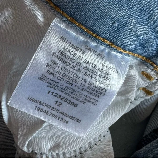 Wrangler High Rise Loose Straight Distressed Light Wash Jeans Size 12 - Image 13
