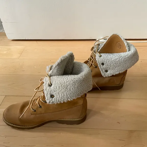 Timberland Women's Linden Woods Waterproof Fold-Down Winter Boots - Image 5