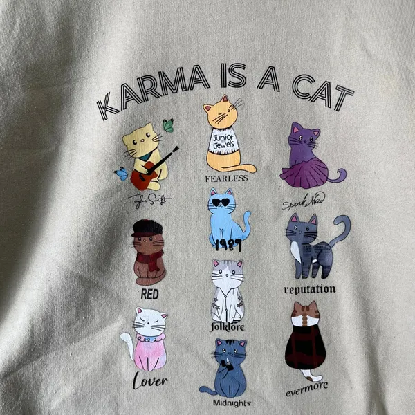 Karma Is A Cat Graphic‎ Crewneck Sweatshirt Eras Cats Beige Pullover Size Large - Image 4