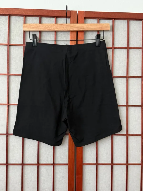 PINK Yoga Shorts Victoria's Secret Black - Image 3