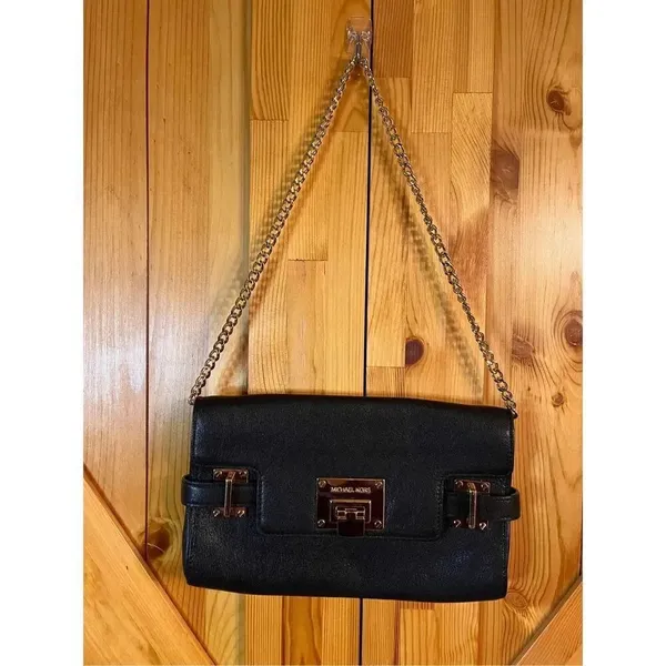 Michael Kors black leather chain purse (7838) - Image 2