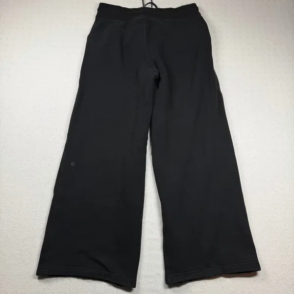 Lululemon Scuba Mid-Rise Wide-Leg Pant Black Size 8 Sweatpants - Image 2