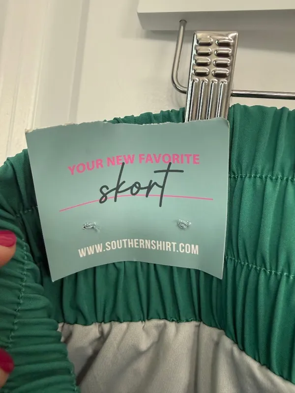 Southern Shirt Co Hybrid Performance Skort Ivy League Green XL NWT Athletic - Image 10