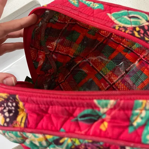 Vera Bradley Makeup Bag - Image 2