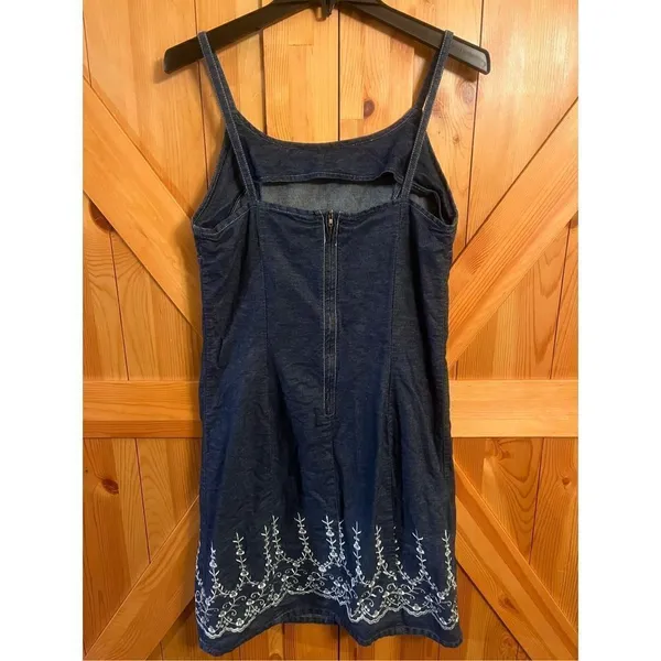 Forenza jean dress size 14 ￼(1578) - Image 4