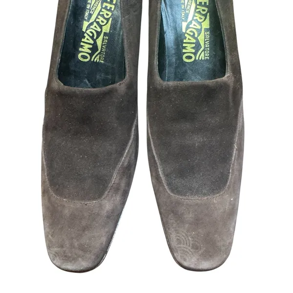 Salvatore Ferragamo Shoes Womens Size‎ 7.5 4A Brown Suede Square Toe Pumps Italy - Image 2