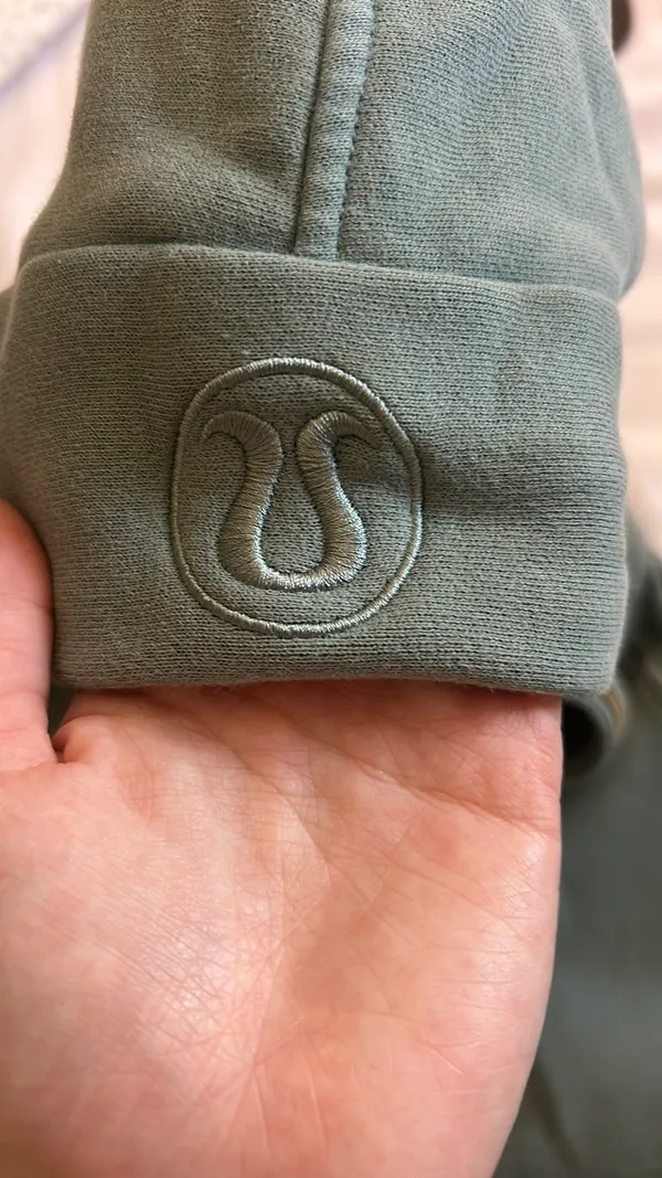 Lululemon Scuba Hoodie - Image 6