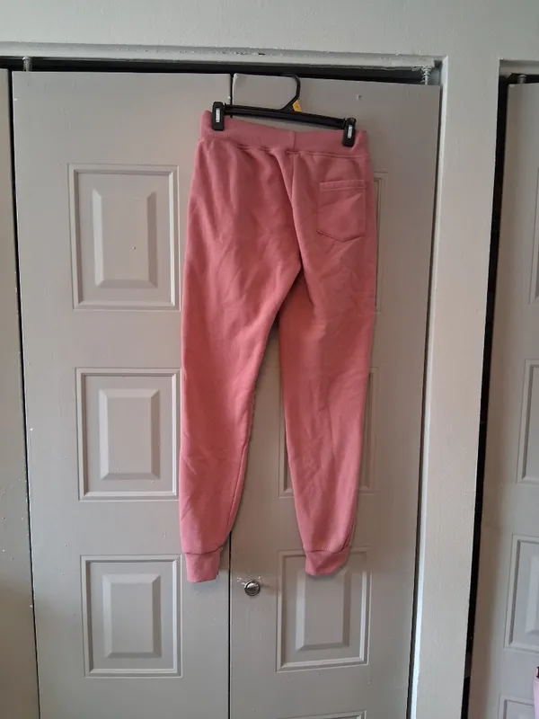True Rock women's sweatpants sweats joggers loungewear in pink size large. Fits smaller to size. - Image 6