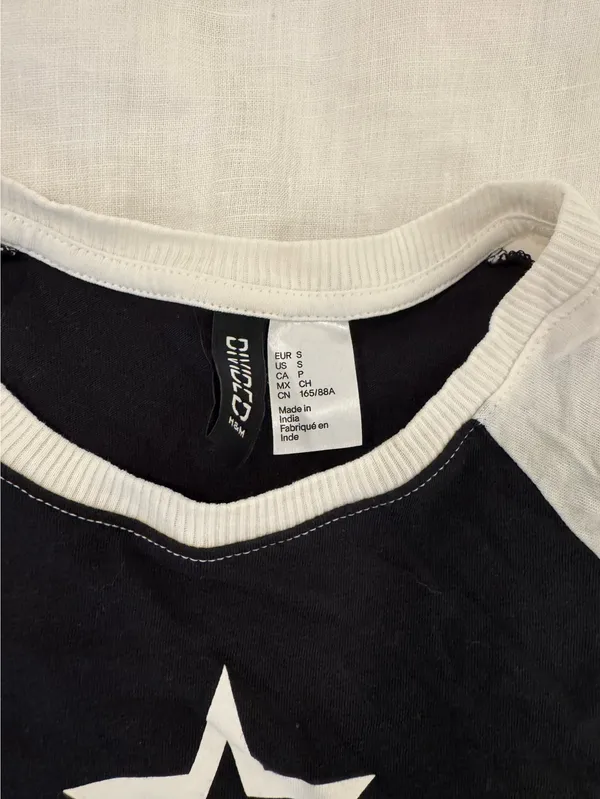 Hennes & Mauritz Crop cap sleeve tshirt - Image 2