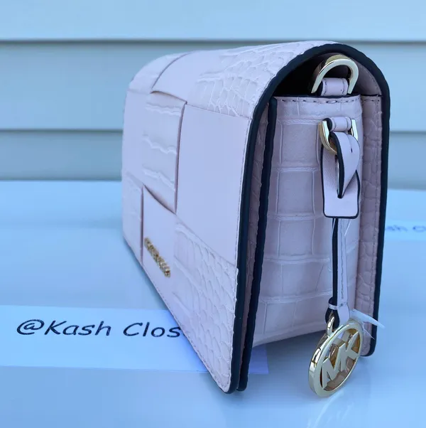 Mk Mercer Sm Clutch Crossbody - Image 4