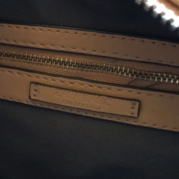 ZARA BASIC collection Crossbody Bag Purse - Image 3