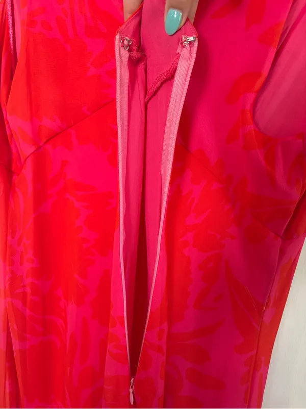 Showpo Jodie Midi Dress. Size: 12. V-Neck Slip Dress in Pink Floral. - Image 7