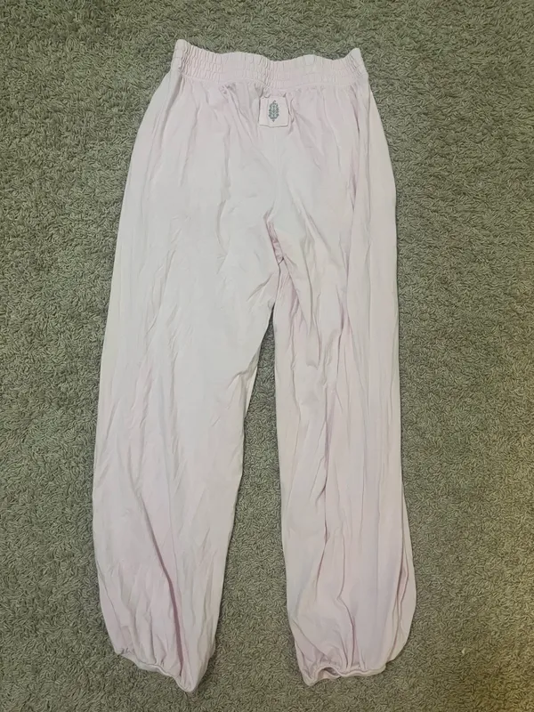 light pink free people set - Image 2