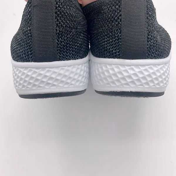 Tommy Bahama women’s flint knit slip on sneaker - Image 5