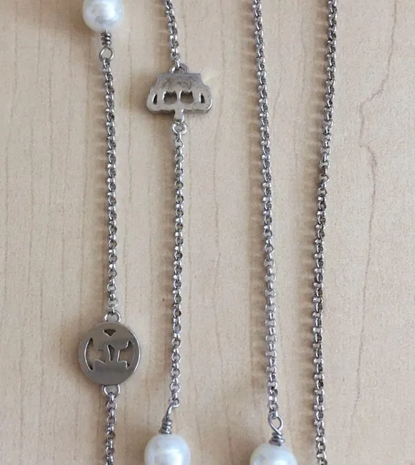 Juicy Couture Icon by the Yard necklace - Image 6