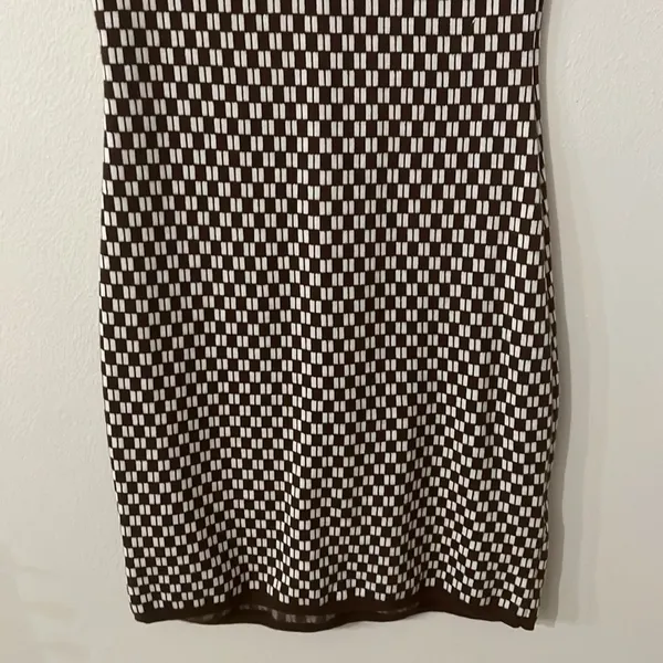 Abercrombie Mini Sweater Dress - Image 4