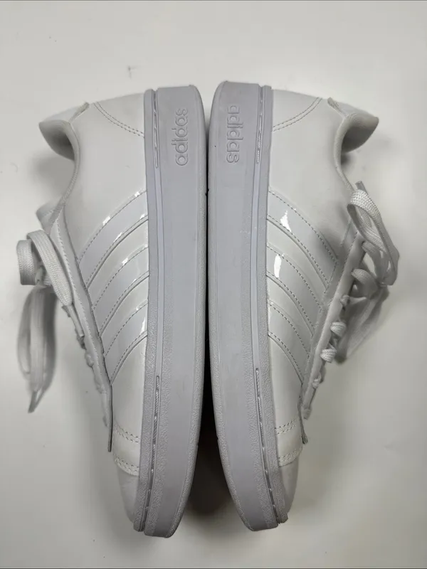 Adidas Grand Court 3.0 Women’s Sneakers Shoes S-570 Sz 9 - Image 4