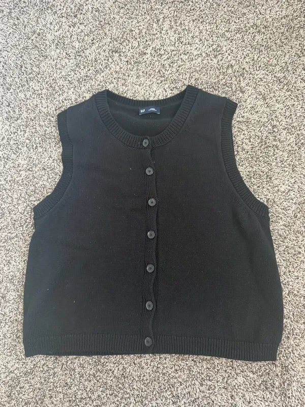 Gap Sweater Vest - Image 2