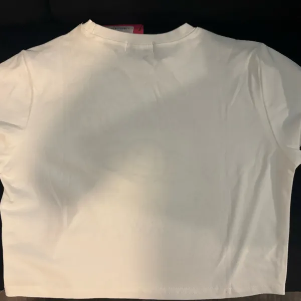Edikted NWT! Zero Gravity White Crop Tee - Image 4