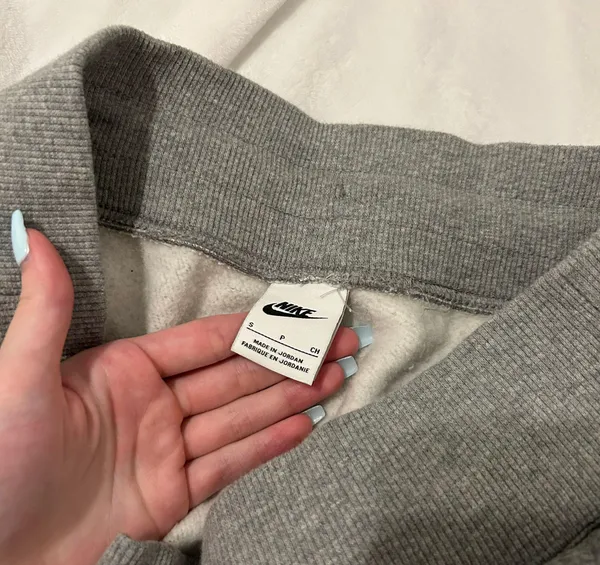 Nike Loose Fit Sweatpants - Image 2
